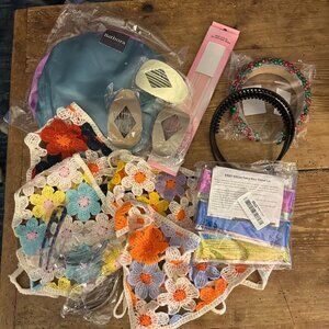 Lot of hair accessories (headbands, barettes, clips, hair tinsel, etc)